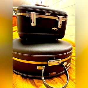 Vintage American TravelMaster Black Luggage Set makeup carryon/weekender/hatbox